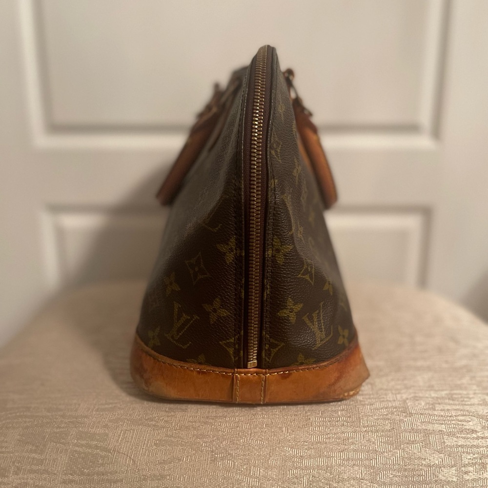 LV BAG - Picture 2 of 14